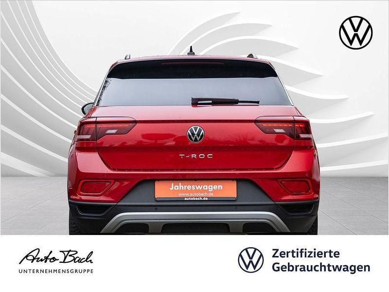 Gebraucht VW T-Roc Move 150 PS (110 kW) 2023 Kings red metallic SUV