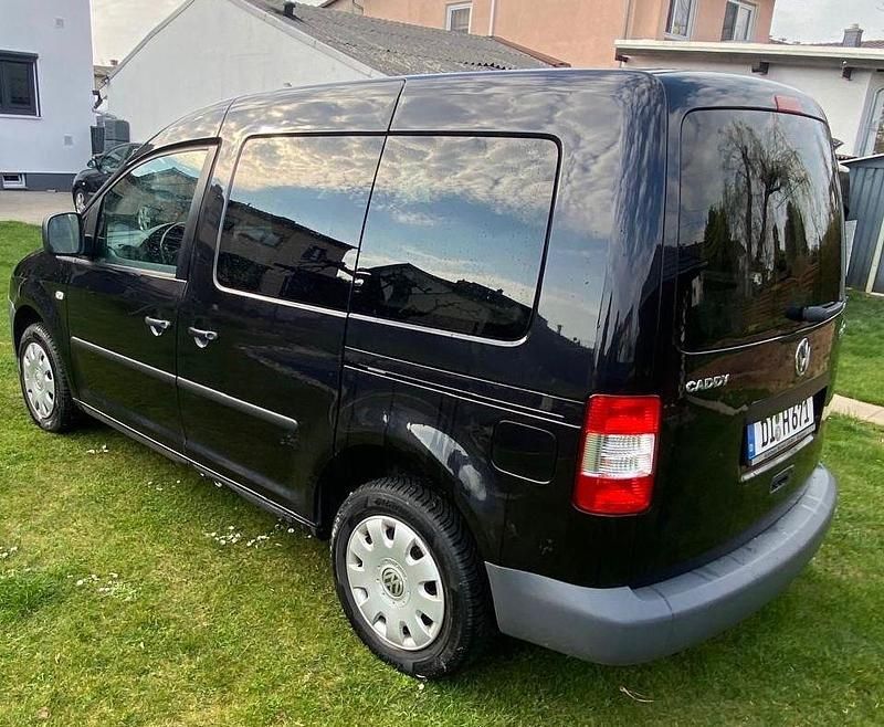 Gebraucht VW Caddy 102 PS (75 kW) 2005 Schwarz Van / Kleinbus