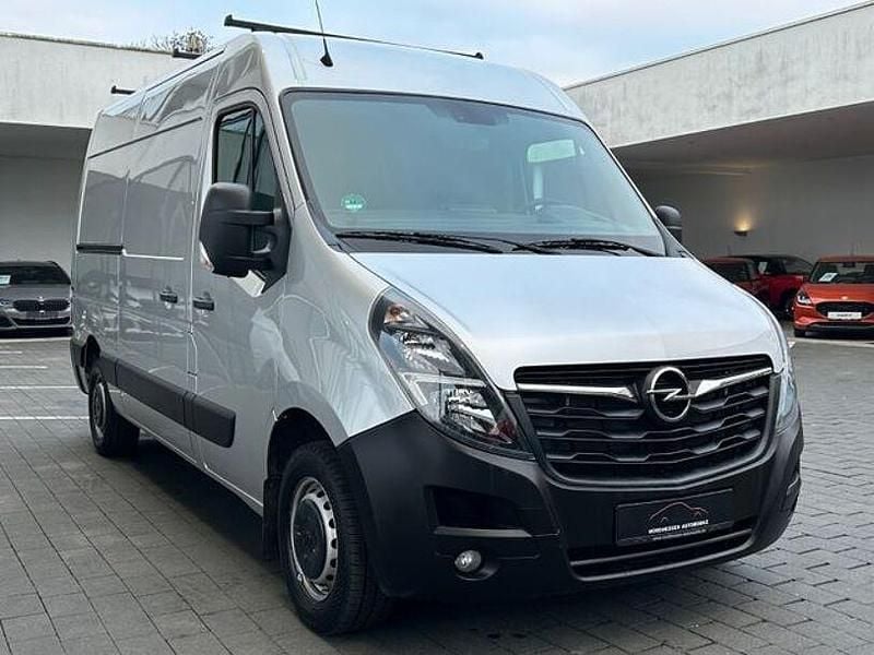 Gebraucht Opel Movano 136 PS (100 kW) 2021 Brillantsilber Van