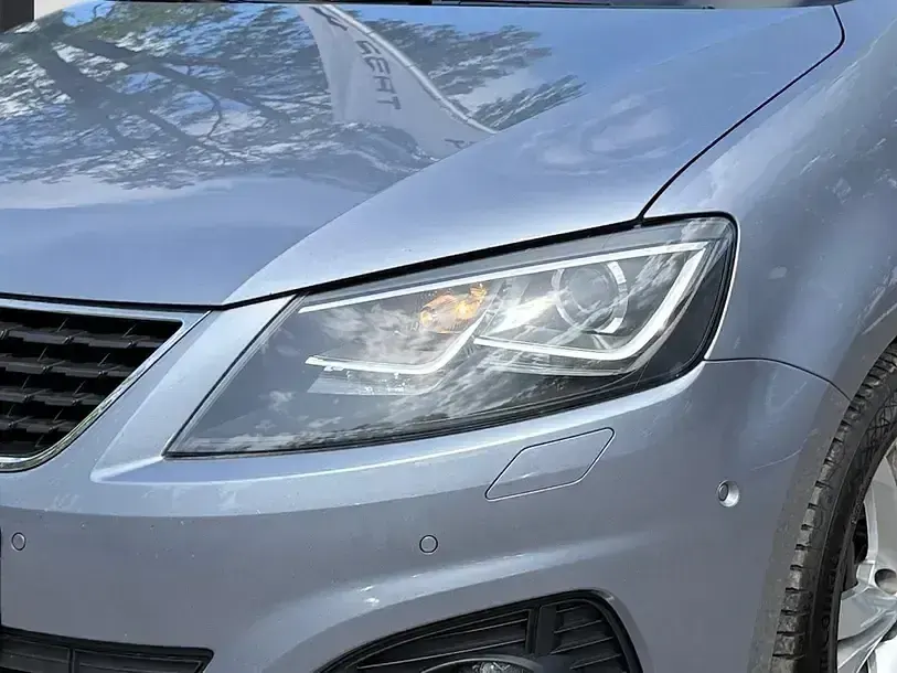 Gebraucht Seat Alhambra XCELLENCE 150 PS (110 kW) 2020 Moonstone silver Van / Kleinbus