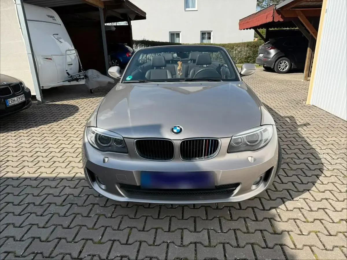 Occasion BMW 118 Cabriolet 143 ch (105 kW) 2012 Argent Cabriolet
