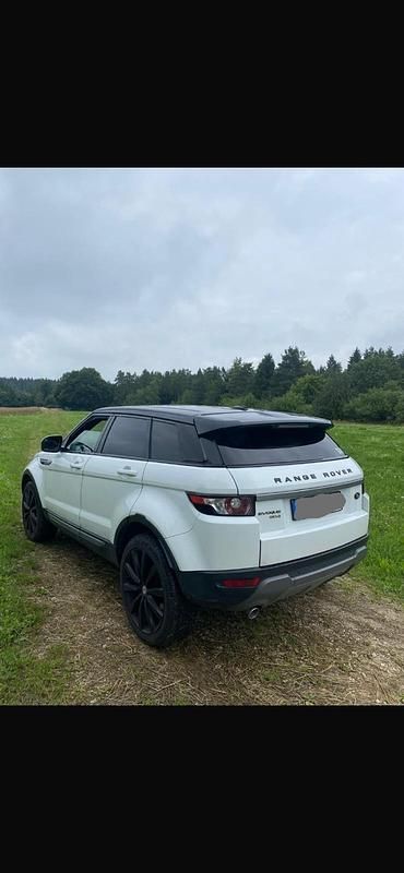 Weiß Gebraucht 2014 Land Rover Range Rover evoque Pure SUV | 9.900 € (Teuer) - Bild 1/3