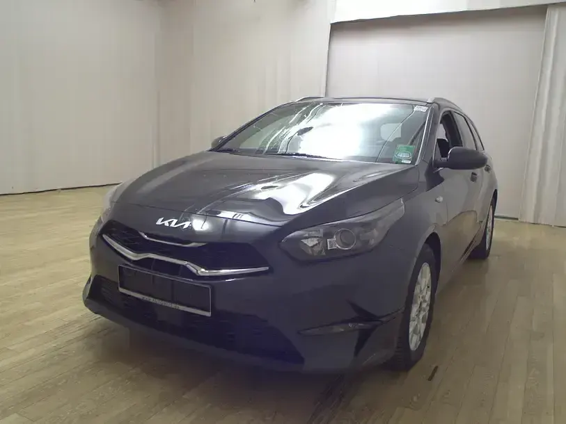 Gebraucht Kia Ceed Sportswagon Vision 160 PS (117 kW) 2022 H8g pentametal met Kombi