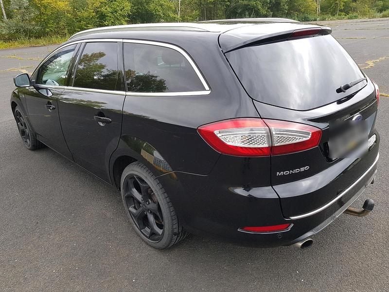 Schwarz Gebraucht 2012 Ford Mondeo Kombi | 4.300 € (Guter Preis) - Bild 1/4