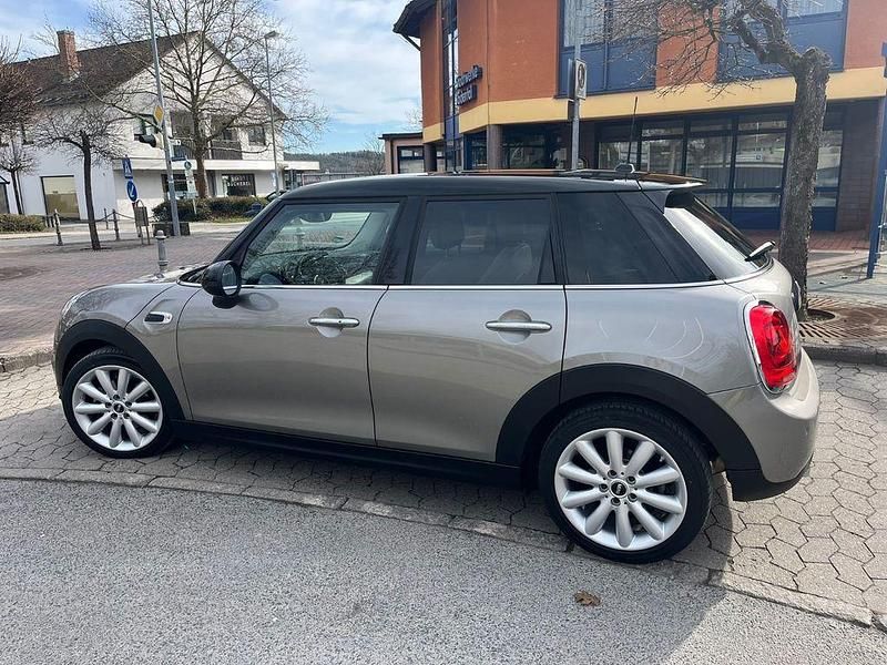 Gebraucht Mini Cooper Chili 136 PS (100 kW) 2017 Grau Kleinwagen