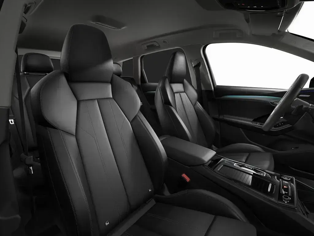 Gebraucht Audi Q6 e-tron S-Line 225 kW (306 PS) 2025 Weiß SUV