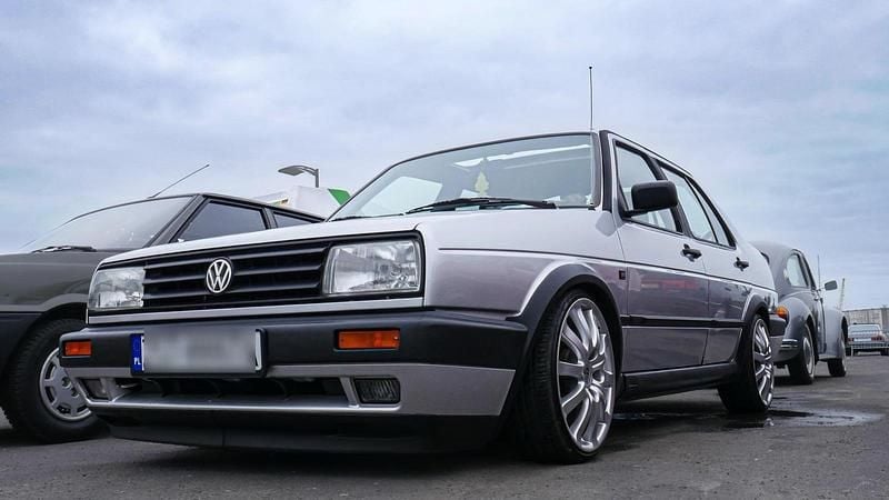 Gebraucht VW Jetta 90 PS (66 kW) 1991 Silber Limousine