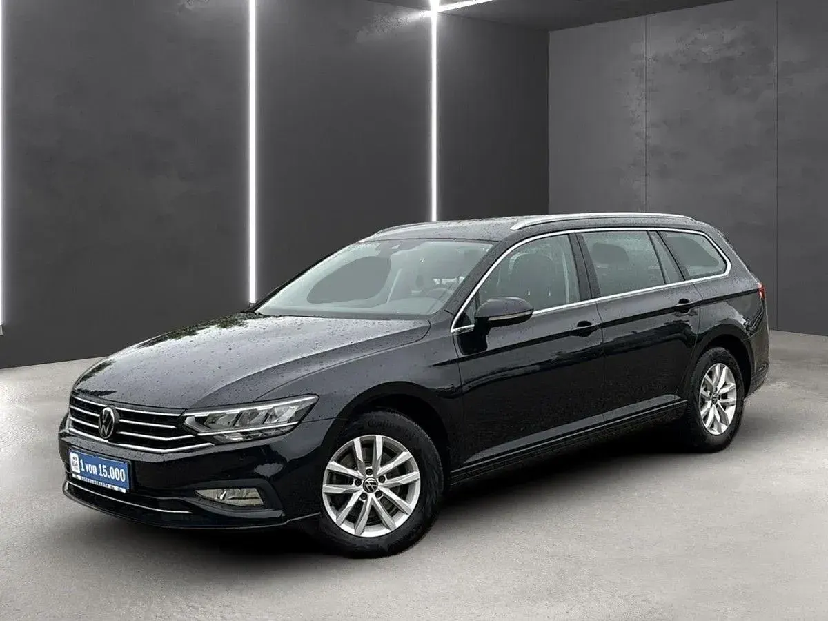 Gebraucht VW Passat Business 150 PS (110 kW) 2021 Schwarz Kombi