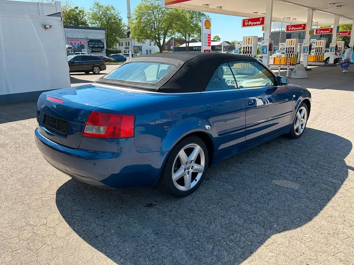 Gebraucht Audi A4 Cabriolet 163 PS (119 kW) 2003 Blau Cabrio