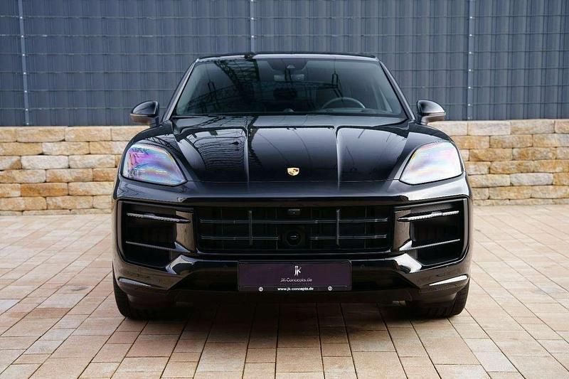 Gebraucht Porsche Cayenne Coupe 354 PS (260 kW) 2025 Chromitschwarzmetallic Coupé