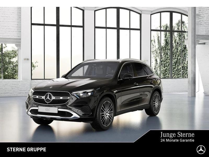Schwarz Gebraucht 2025 Mercedes GLC200 Avantgarde SUV | 49.990 € (Guter Preis) - Bild 1/4