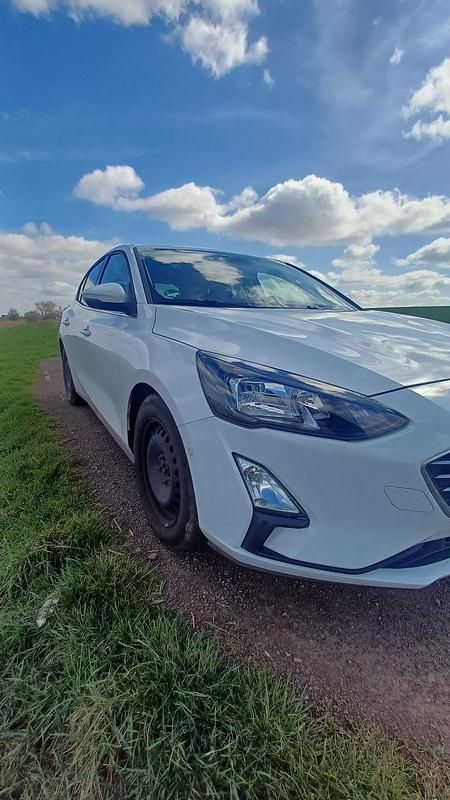 Gebraucht Ford Focus 150 PS (110 kW) 2021 Weiß Limousine