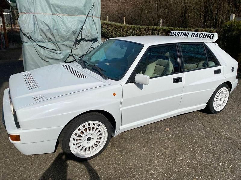Gebraucht Lancia Delta 211 PS (155 kW) 1993 Weiß Kleinwagen