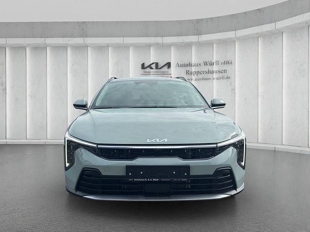 Neu Kia K4 Spirit 150 PS (110 kW) 2026 Grau Kombi