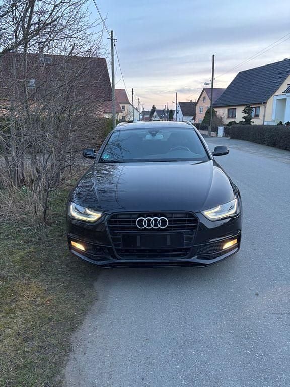 Gebraucht Audi A4 Ambition 150 PS (110 kW) 2015 Schwarz Kombi
