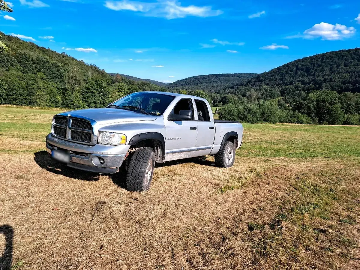 Gebraucht Dodge Ram 360 PS (264 kW) 2004 Silber Pickup