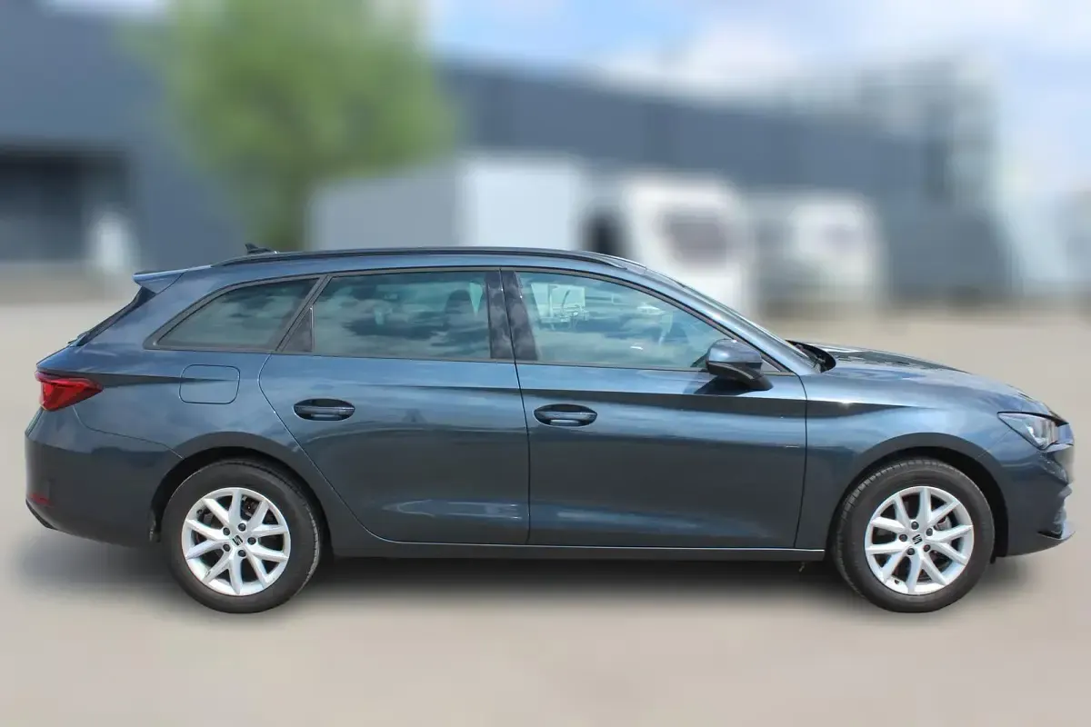 Second-hand Seat Leon ST Style 110 CP (80 kW) 2024 Gri Break