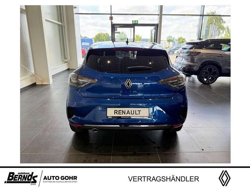Neu Renault Clio V Techno 91 PS (66 kW) 2025 Iron blau metallic Kleinwagen
