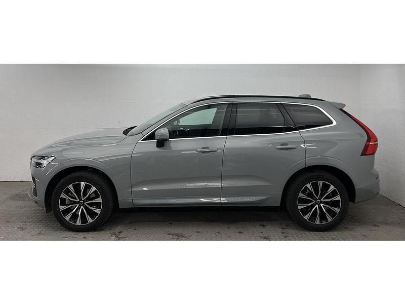 Gebraucht Volvo XC60 197 PS (144 kW) 2024 Vapour grey SUV