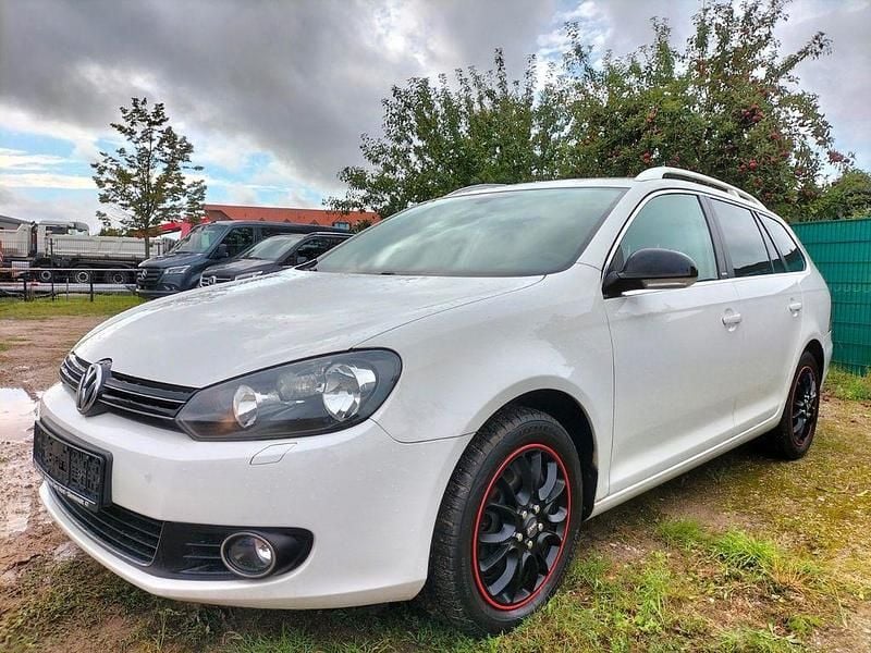 Weiß Gebraucht 2012 VW Golf VII Style Kombi | 5.300 € (Superpreis) - Bild 1/4