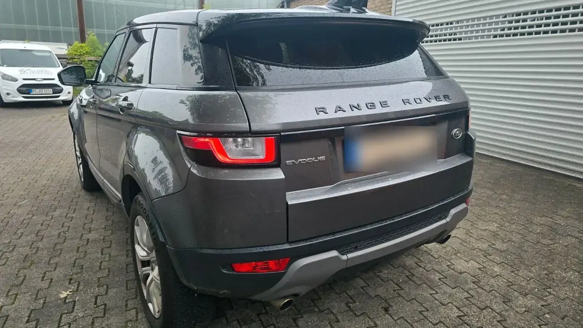 Gebraucht Land Rover Range Rover evoque 150 PS (110 kW) 2019 Grau SUV