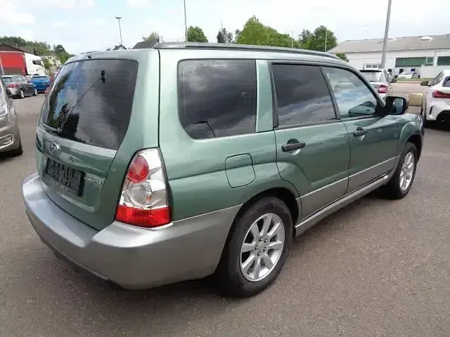 Gebraucht Subaru Forester Comfort 158 PS (116 kW) 2006 Grün SUV