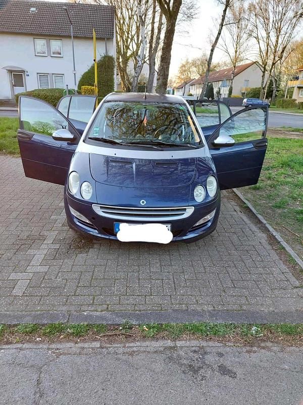 Blau Gebraucht 2006 Smart ForFour Kleinwagen | 2.100 € (Guter Preis) - Bild 1/4