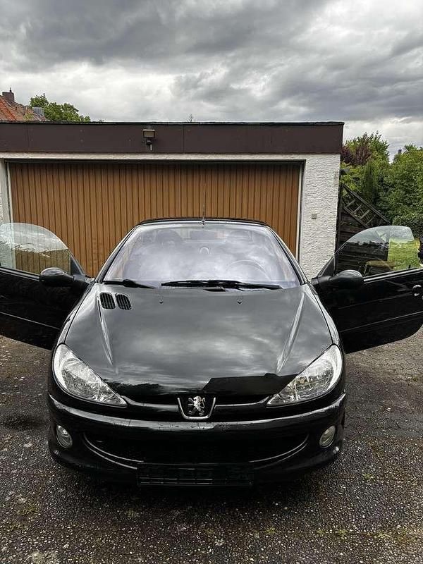 Gebraucht Peugeot 206 109 PS (80 kW) 2004 Cabrio