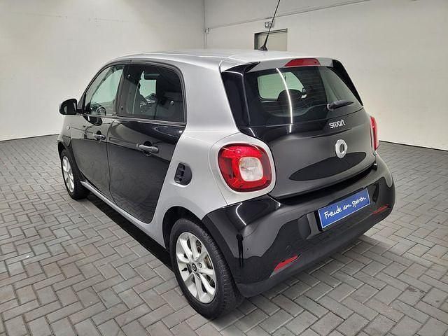Gebraucht Smart ForFour 71 PS (52 kW) 2018 Silber Kleinwagen