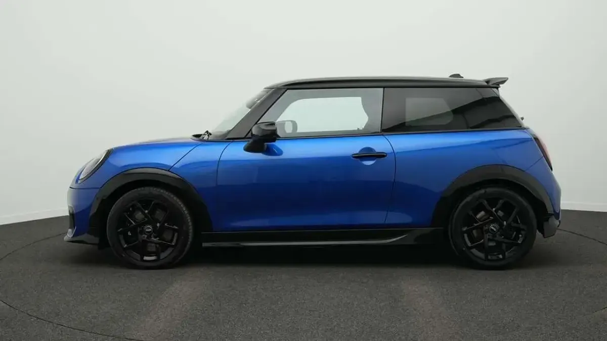Gebraucht Mini John Cooper Works 204 PS (150 kW) 2025 Blau Kleinwagen