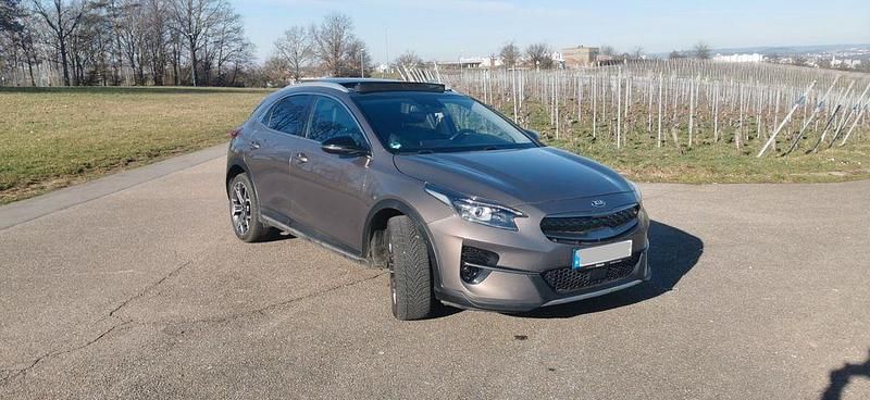 Gebraucht Kia XCeed Platinum 105 PS (77 kW) 2020 Braun SUV