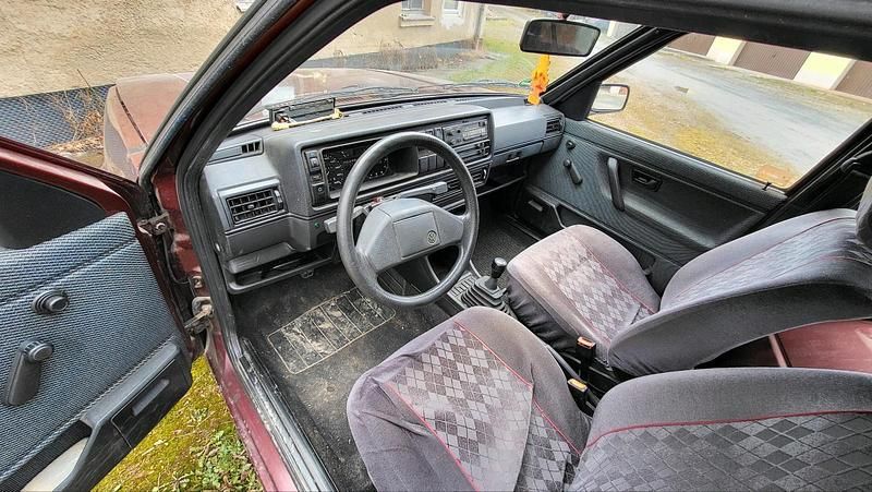 Gebraucht VW Golf III 74 PS (54 kW) 1991 Rot Kleinwagen