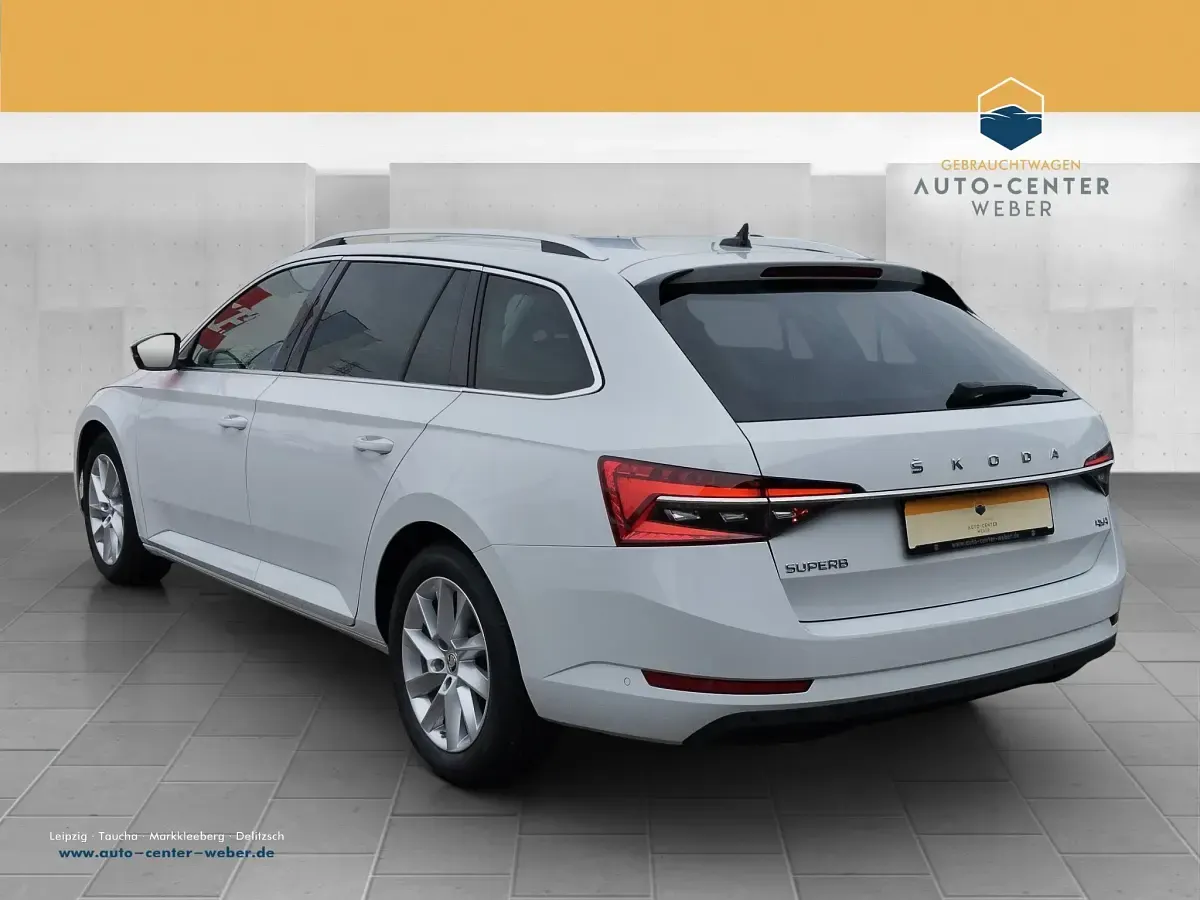 Gebraucht Skoda Superb Style 200 PS (147 kW) 2023 Weiß Kombi