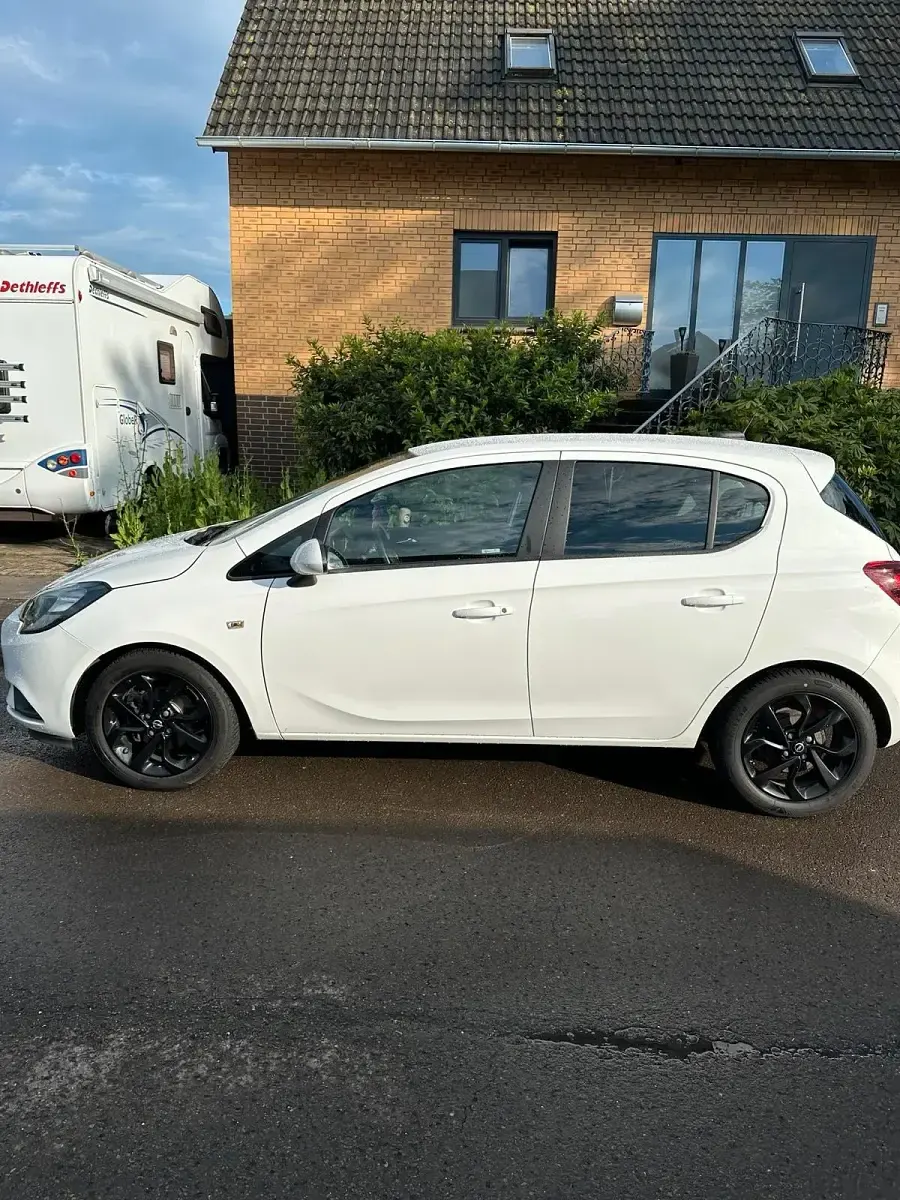 Gebraucht Opel Corsa 90 PS (66 kW) 2017 Weiß Kleinwagen