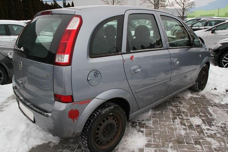 Gebraucht Opel Meriva Edition 101 PS (74 kW) 2005 Silber Van / Kleinbus