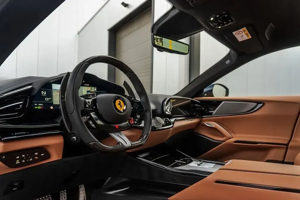 Gebraucht Ferrari Purosangue 725 PS (533 kW) 2025 Blau SUV