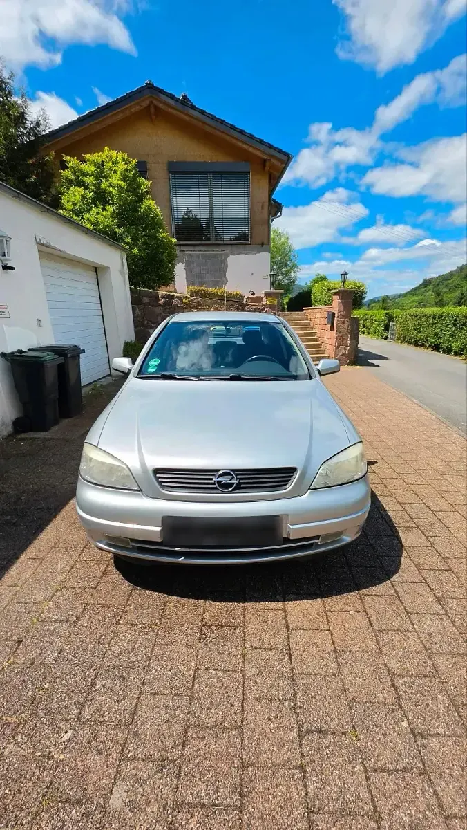 Gebraucht Opel Astra Classic 101 PS (74 kW) 2001 Grau Limousine