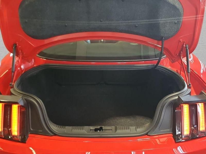 Gebraucht Ford Mustang GT 421 PS (309 kW) 2017 Race red Coupé