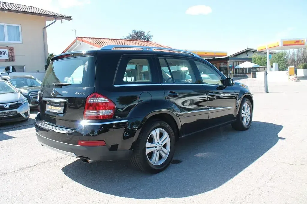 Gebraucht Mercedes GL320 224 PS (164 kW) 2007 Schwarz SUV