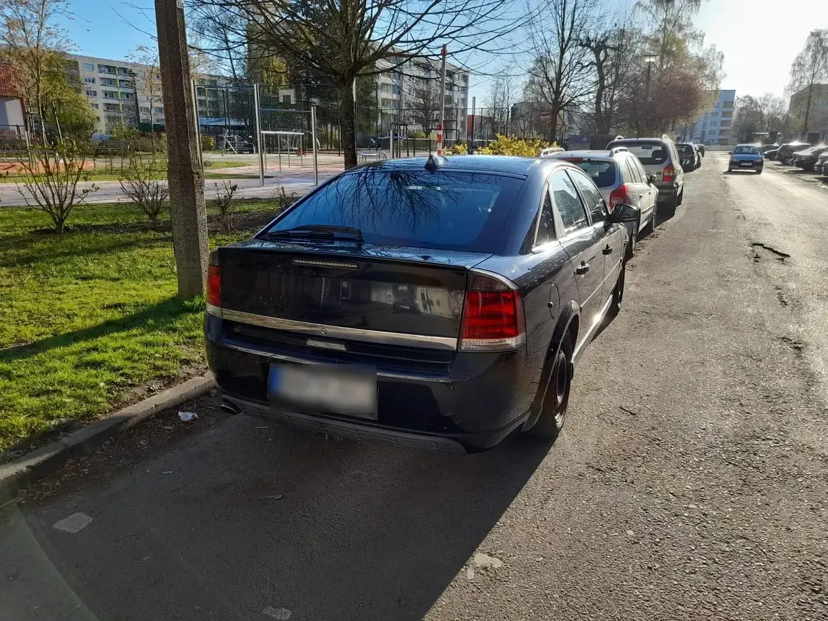 Gebraucht Opel Vectra 125 PS (91 kW) 2003 Silber Limousine