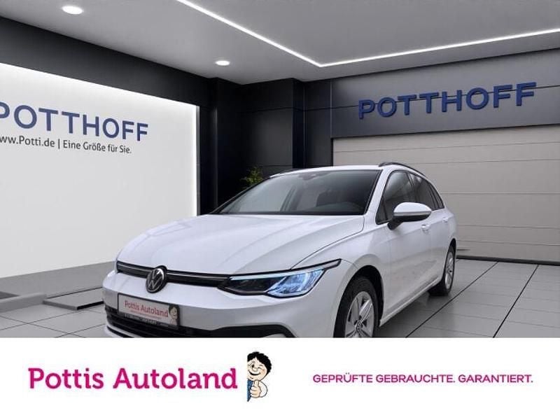 Weiss Gebraucht 2023 VW Golf VIII Life Kombi | 20.177 € (Superpreis) - Bild 1/4