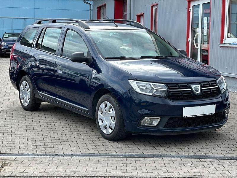 Blau Gebraucht 2017 Dacia Logan Limousine | 5.995 € (Fairer Preis) - Bild 1/4