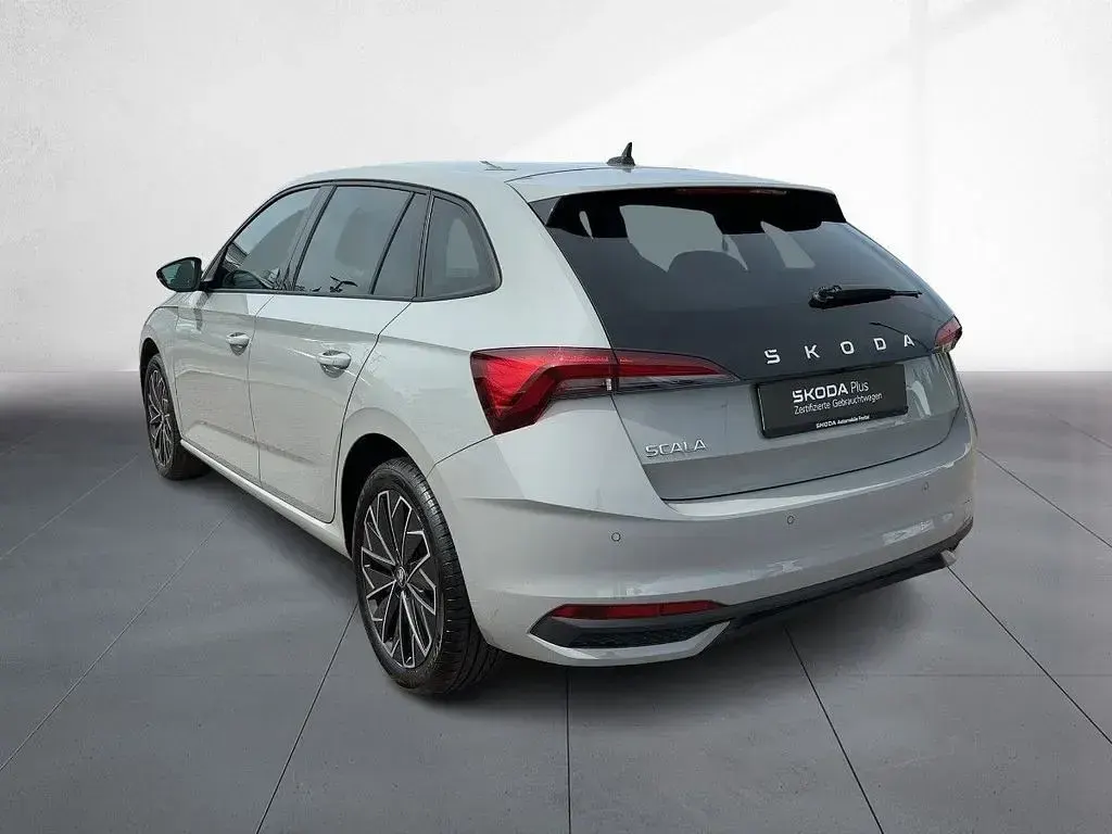 Gebraucht Skoda Scala Selection 116 PS (85 kW) 2025 Stahlgrau Kleinwagen