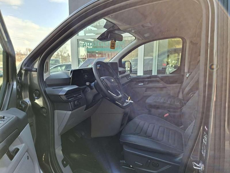 Neu Ford Tourneo Titanium X 150 PS (110 kW) 2025 Magneticgrau metallic Van / Kleinbus
