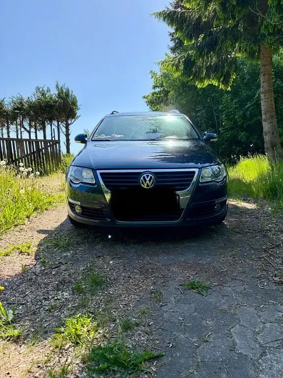 Gebraucht VW Passat Comfortline 140 PS (102 kW) 2006 Blau Kombi