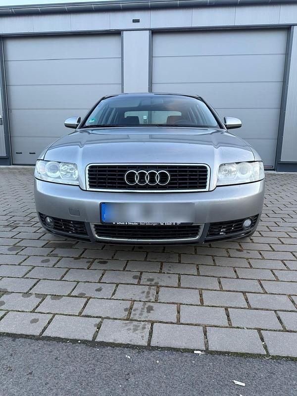 Gebraucht Audi A4 131 PS (96 kW) 2001 Silber Limousine
