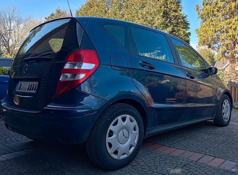 Gebraucht Mercedes A150 Classic 95 PS (69 kW) 2006 Blau Van / Kleinbus