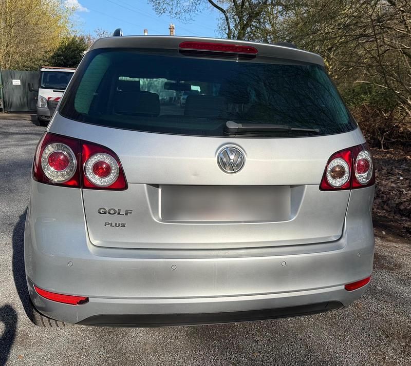 Gebraucht VW Golf VII Match 85 PS (62 kW) 2012 Silber Kleinwagen