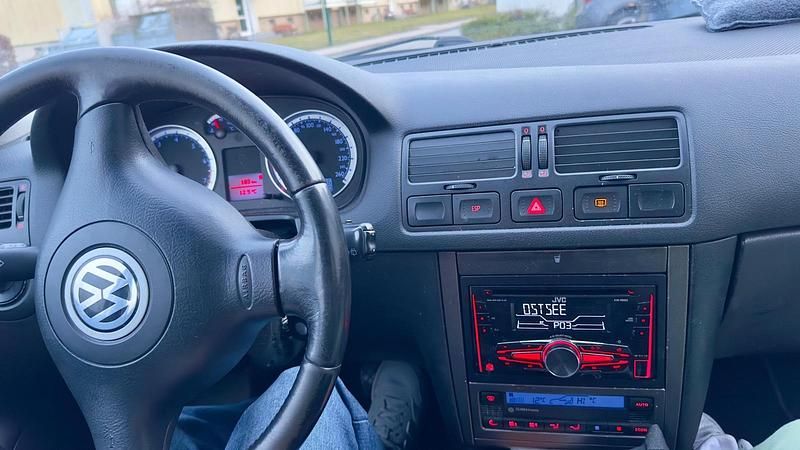 Gebraucht VW Bora 131 PS (96 kW) 2000 Silber Kombi