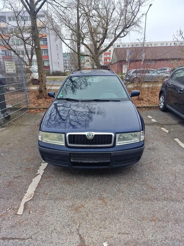 Gebraucht Skoda Octavia 102 PS (75 kW) 2003 Blau Kombi